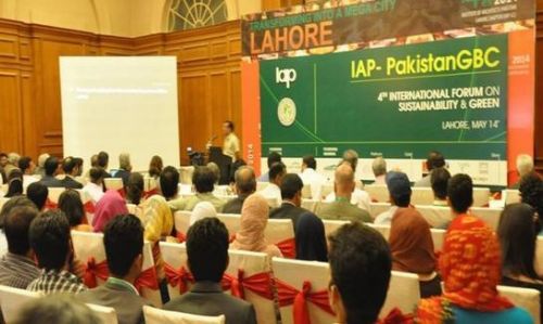 2017年伊朗德黑蘭國際汽車及配件展 價(jià)格分析與會議及展覽服務(wù)概覽